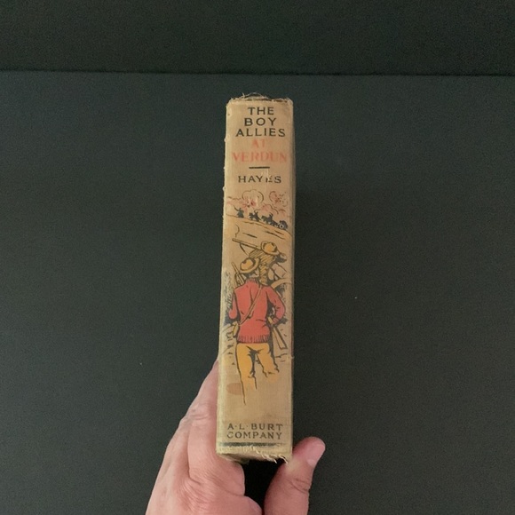 The boy allies at Verdun 1917 book - Picture 3 of 5